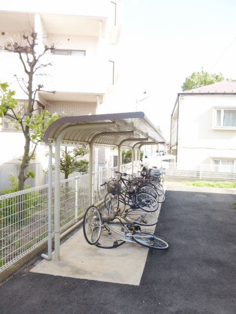駐車場　★駐輪場★