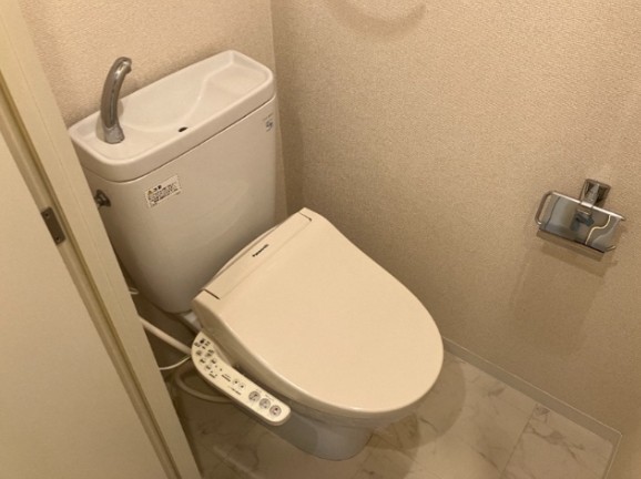 トイレ　同タイプのお写真です