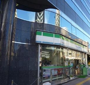 コンビニ　ファミリーマート 台東寿二丁目店（コンビニ）まで94m