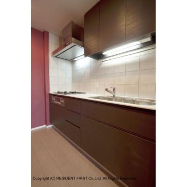 キッチン　※写真は同タイプ住戸です。