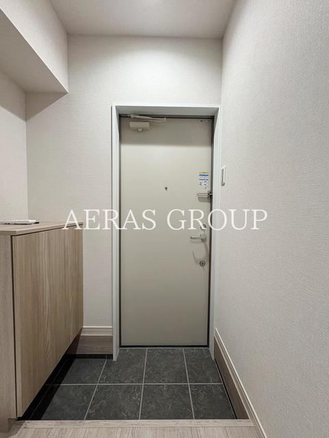 玄関　別部屋同仕様タイプ