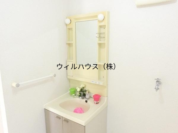 洗面設備　独立洗面台！