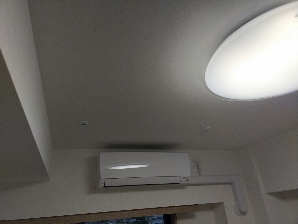 その他設備　居室天井