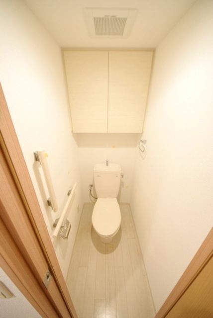 トイレ　★トイレに収納★