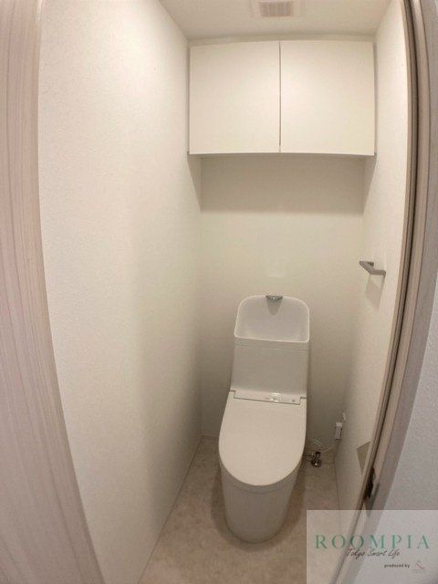 トイレ　※同タイプの別のお部屋です。