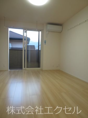 居室・リビング　きれいなお部屋で快適にお過ごしいただけます。