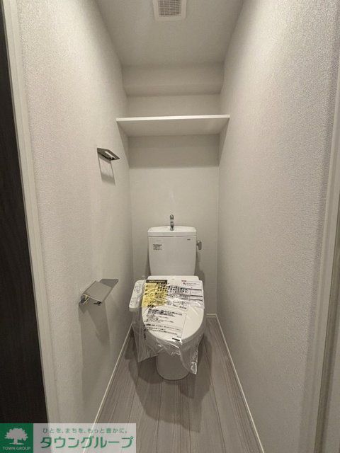 トイレ　※写真は同タイプ住戸です。