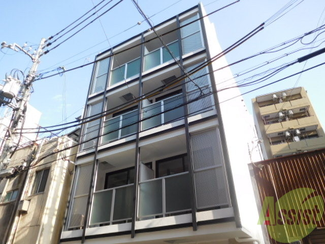 建物外観　全室角部屋です