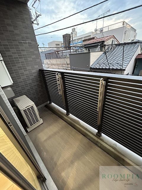 バルコニー　バルコニー