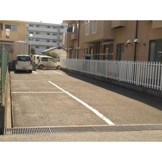 駐車場　カースペースがあります