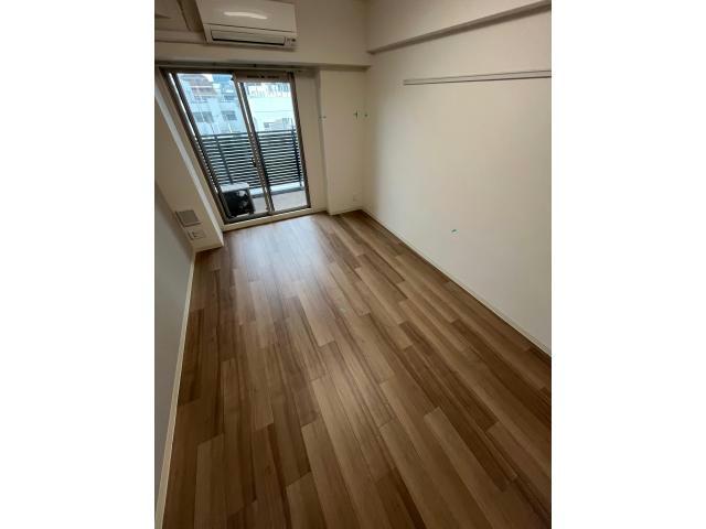 プレサンスTHE久屋大通レジェンドの居間写真