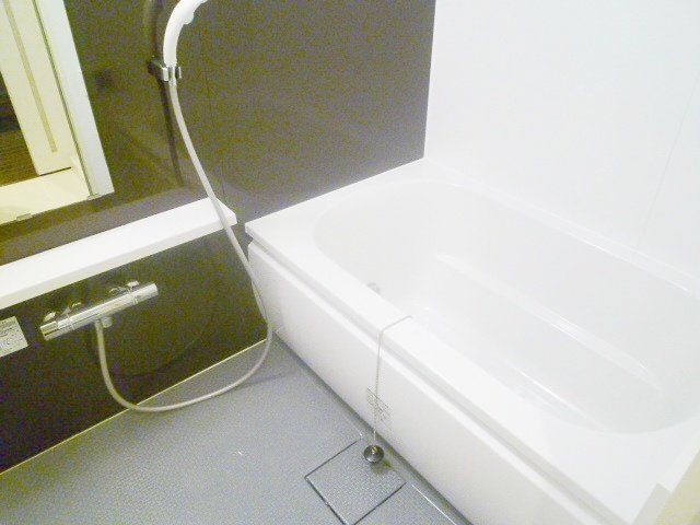 バス・シャワールーム　※別部屋参考※