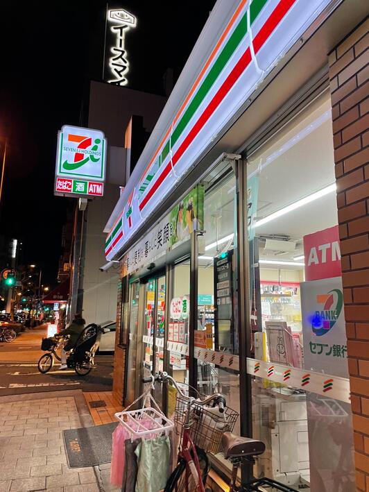 コンビニ　セブンイレブン 大阪瓦屋町3丁目店（コンビニ）まで589m