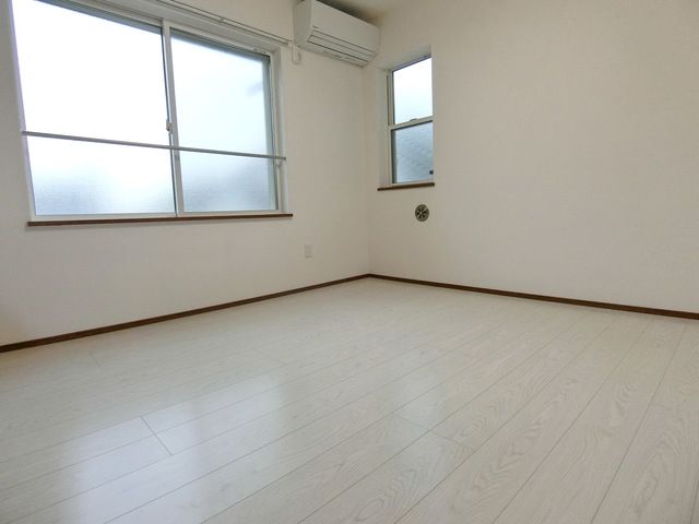 居室・リビング　★お部屋探しは株式会社タウンハウジング東京まで★