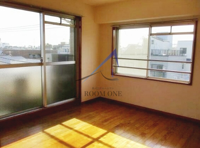 居室・リビング　洋室のお部屋です。