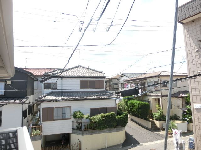 眺望　住宅街に立地しております