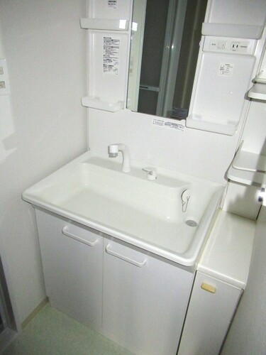 洗面設備　洗面所