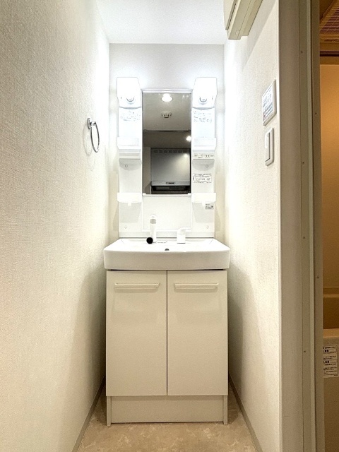 DOMANI NARITAの内装写真