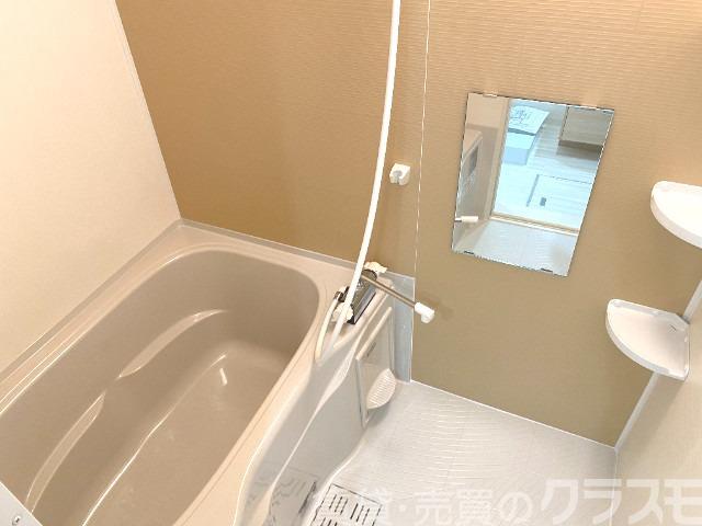 バス・シャワールーム　浴室乾燥機付きバス♪
