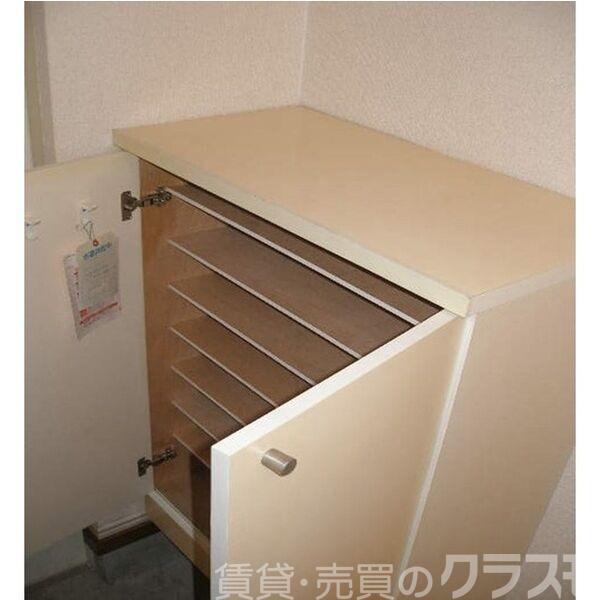 玄関　下駄箱付き♪