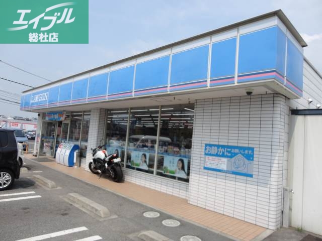 コンビニ　ローソン倉敷中島小溝店（コンビニ）まで657m