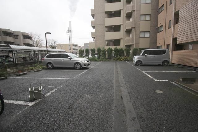 駐車場　★敷地内駐車場スペースです★