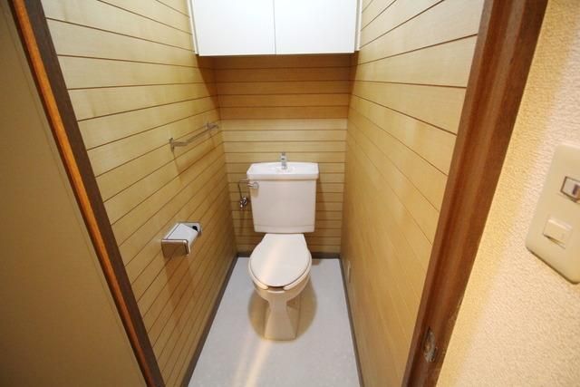トイレ　★清潔感のあるトイレです★