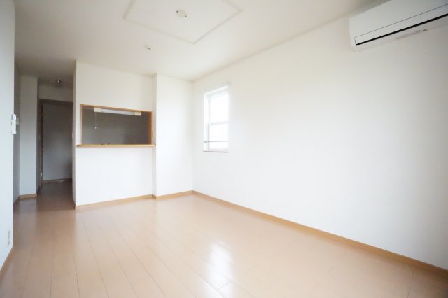 キッチン　※同物件、同タイプのお部屋です