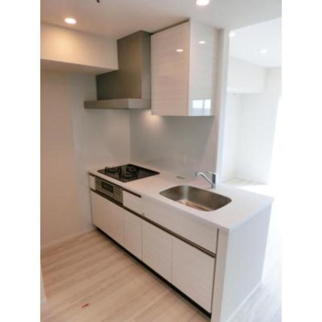キッチン　※写真は同タイプ住戸です。