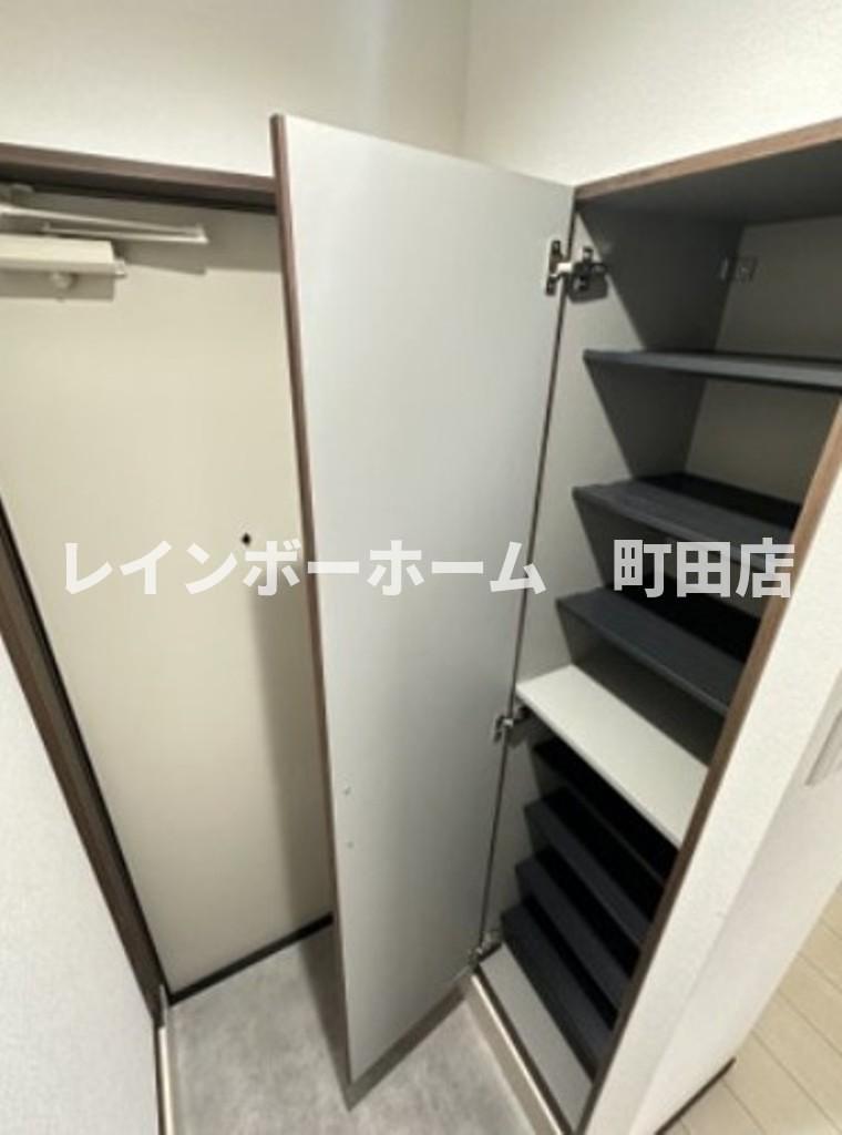 玄関　同施工会社参考写真