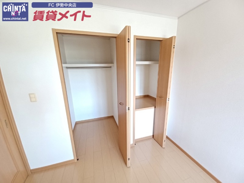収納　同物件別部屋の写真