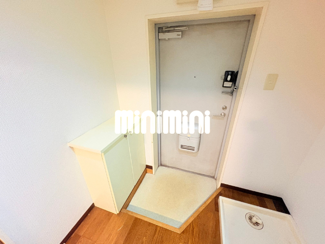 ラポール町田の玄関写真