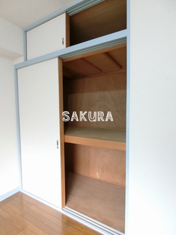 収納　お荷物の多い方でも安心のクローゼット付き♪