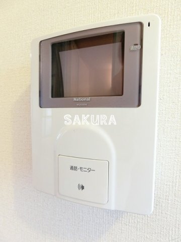 セキュリティ　女性の方でも安心のモニター付きインターフォン♪