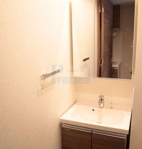 洗面設備　※別部屋参考写真※現況優先です