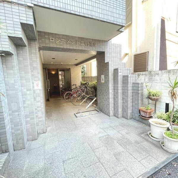エントランス