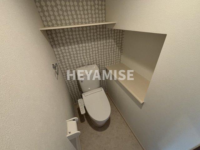 トイレ　※室内画像は別号室のもの