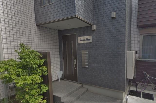 エントランス　外観