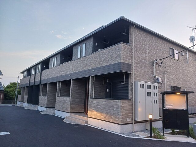 建物外観　「Ｃａｌｍ　Ｃｏｕｒｔ」の外観です