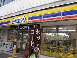 コンビニ　ミニストップ 大阪西宮原2丁目店（コンビニ）まで402m