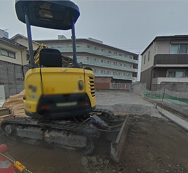 エントランス　建設中