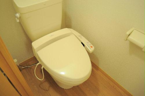 トイレ　同タイプ物件写真です。