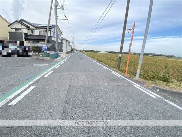 その他　前面道路（その他）まで0m