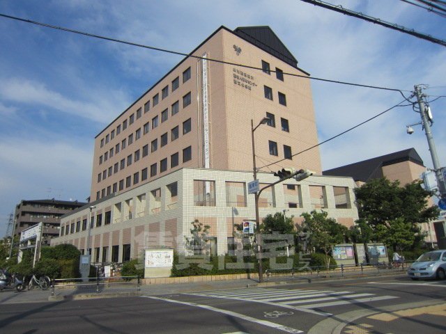役所　中区役所（役所）まで962m