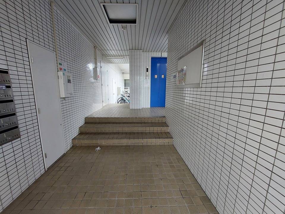エントランス　エントランス