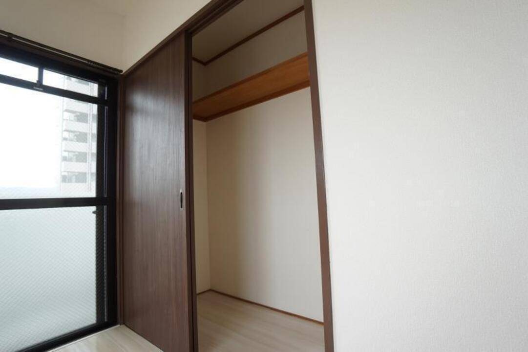 収納　クローゼット