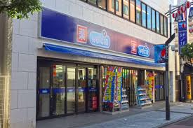 ドラックストア　ウエルシア 亀有駅前店（ドラッグストア）まで106m
