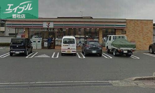 コンビニ　セブンイレブン倉敷玉島上成店（コンビニ）まで665m
