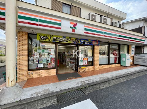 コンビニ　セブンイレブン 横浜西戸部店（コンビニ）まで405m
