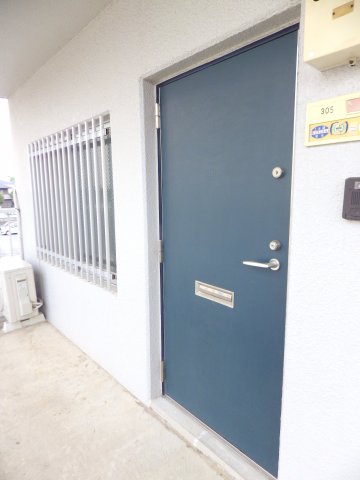 エントランス　清潔なエントランスです